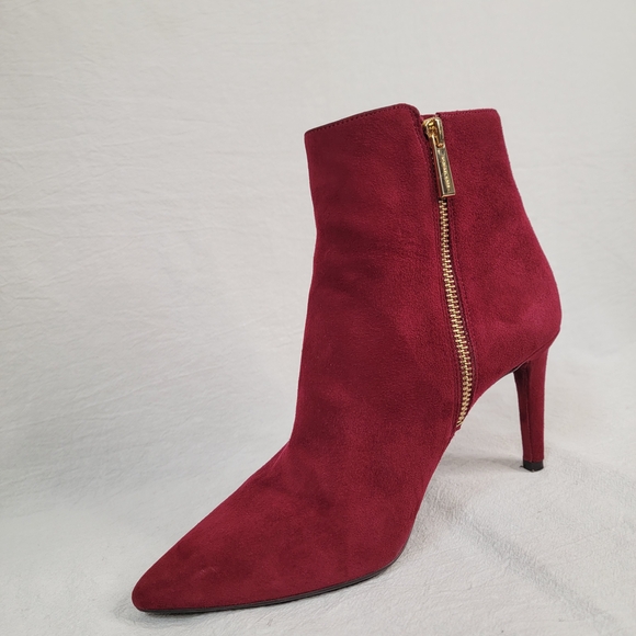 MICHAEL KORS Red Suede Pointed Toe Ankle Boots - Gold Zip 7.5M - Picture 5 of 12